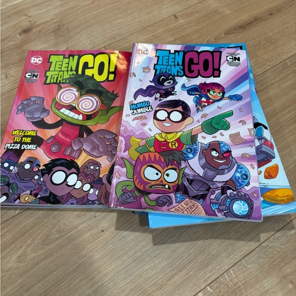 Teen Titans Go Box Book Set - Picture 3 of 11